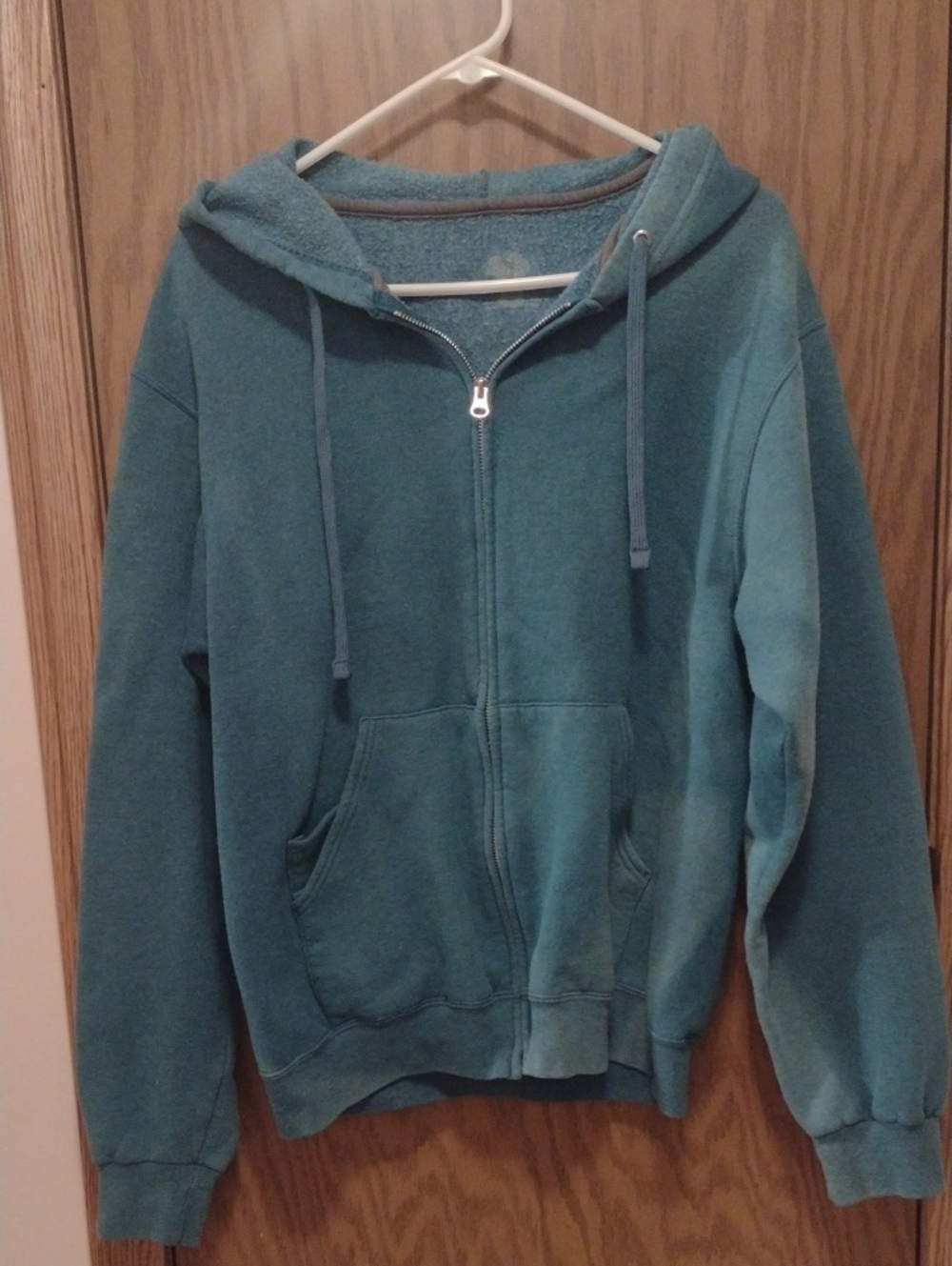 Fruit of the Loom Blue Fleece Hoodie Interior Label